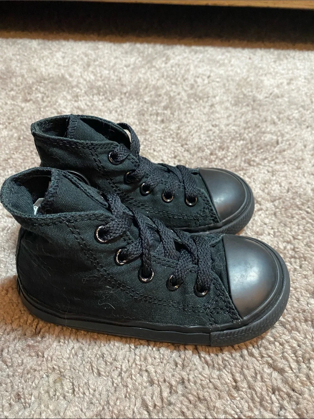 Converse Chuck Taylor Kids' Black on black High-Top Canvas Sneakers size 7